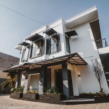 Reddoorz Plus Near Mall Slipi Jaya Τζακάρτα Εξωτερικό φωτογραφία